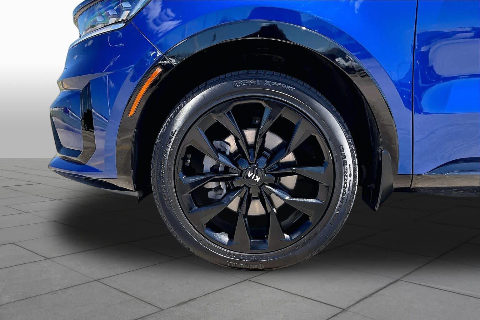 Used 2021 Kia Sorento SX AWD/4WD image 11