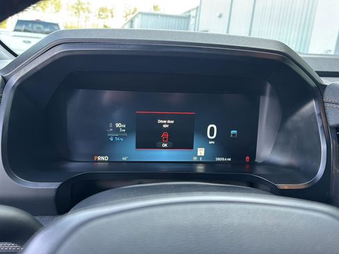 Used 2023 Ford F150 Lightning Lariat image 19