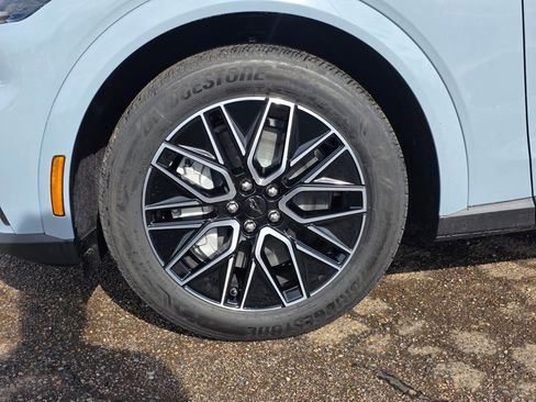 New 2025 Ford Mustang Mach-E Premium image 25