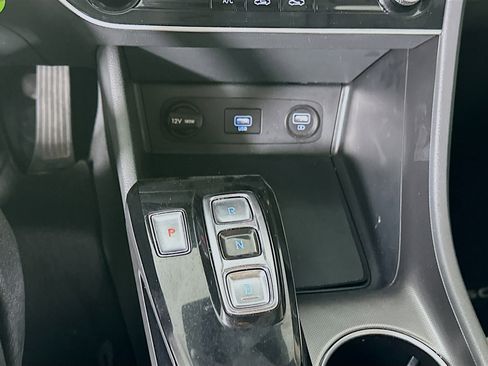 Used 2023 Hyundai Sonata SE FWD image 23