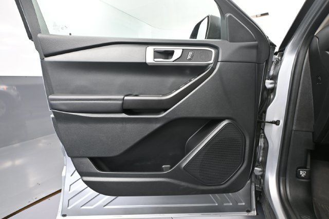Used 2022 Ford Explorer 4WD image 14