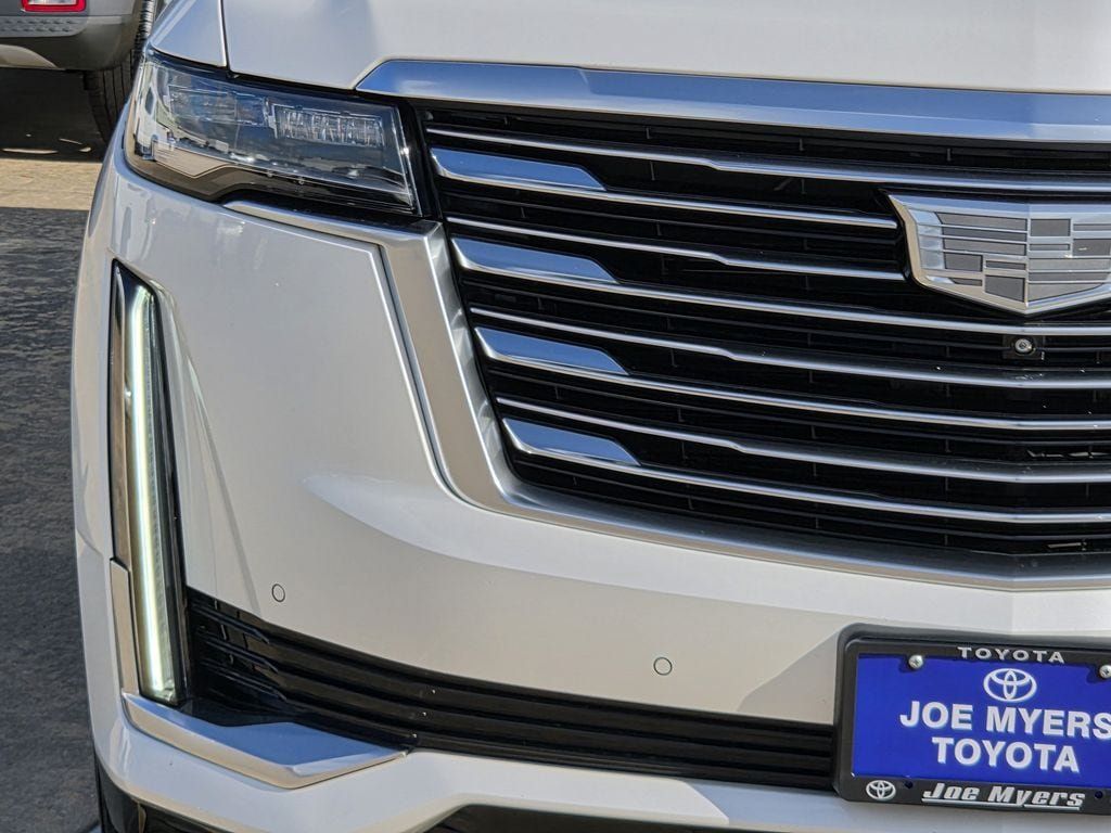 Used 2022 Cadillac Escalade ESV Premium Luxury Platinum AWD/4WD image 5