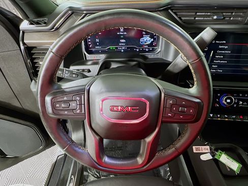 Used 2024 GMC Sierra 3500 AT4 w/ AT4 Premium Plus Package image 10