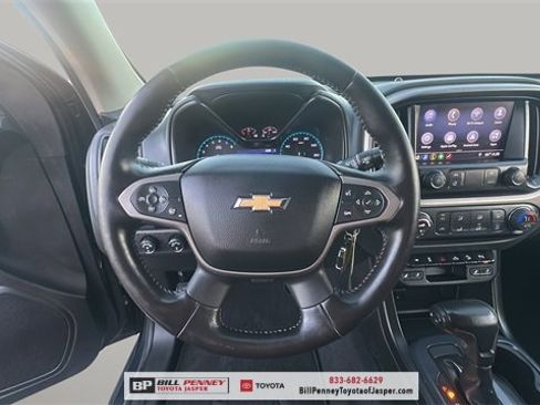 Used 2020 Chevrolet Colorado Z71 image 17