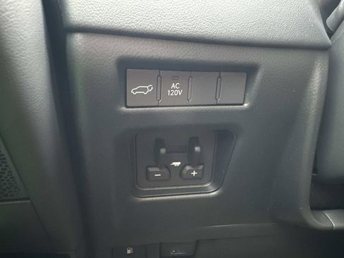 New 2025 Lexus LX 700h F Sport image 27