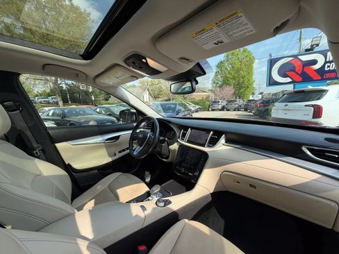 Used 2021 INFINITI QX50 Essential AWD/4WD image 34