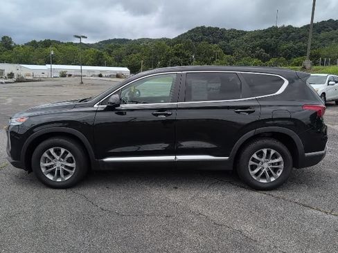 Used 2020 Hyundai Santa Fe SE FWD image 5