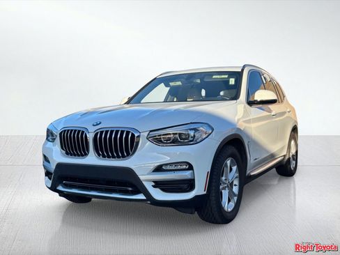 Used 2018 BMW X3 xDrive30i w/ Convenience Package AWD/4WD image 2
