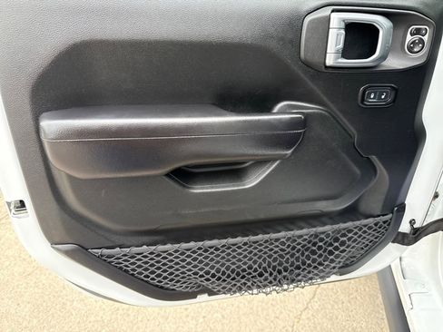 Used 2020 Jeep Wrangler Unlimited Rubicon image 10