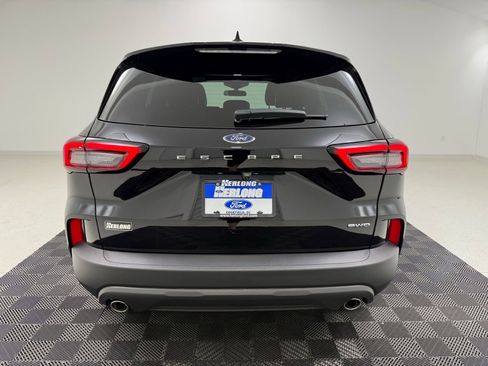 Used 2025 Ford Escape ST-Line AWD/4WD image 10