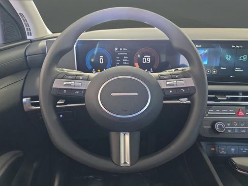 New 2026 Hyundai Tucson SE image 14