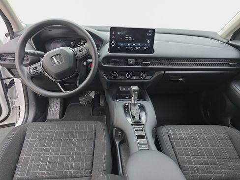 Used 2026 Honda HR-V LX image 11