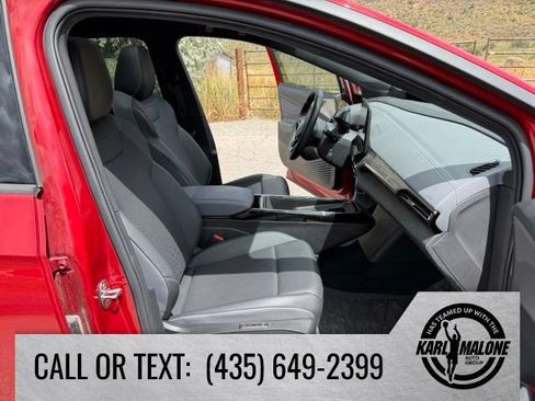 Used 2023 Volkswagen ID.4 S RWD image 37