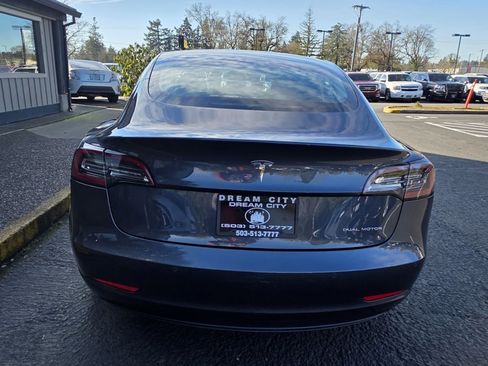 Used 2018 Tesla Model 3 Long Range AWD/4WD image 4