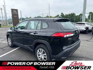 Used 2023 Toyota Corolla Cross L FWD video 3