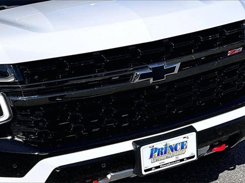 Used 2021 Chevrolet Tahoe Z71 w/ Z71 Off-Road Package image 34