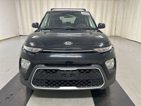 Used 2020 Kia Soul LX image 3