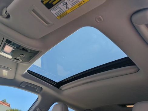 Used 2017 Lexus RX 350 FWD w/ Premium Package image 28