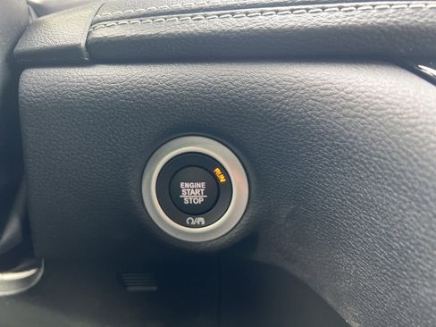 New 2026 Chrysler Pacifica Select image 29