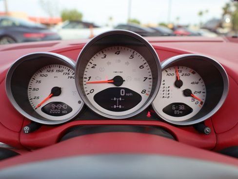 Used 2008 Porsche Boxster RS 60 Spyder RWD image 28