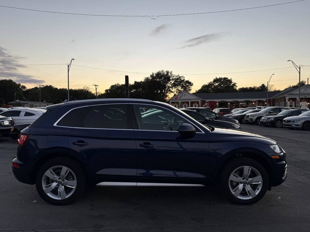 Used 2018 Audi Q5 2.0T Premium Plus AWD/4WD image 11