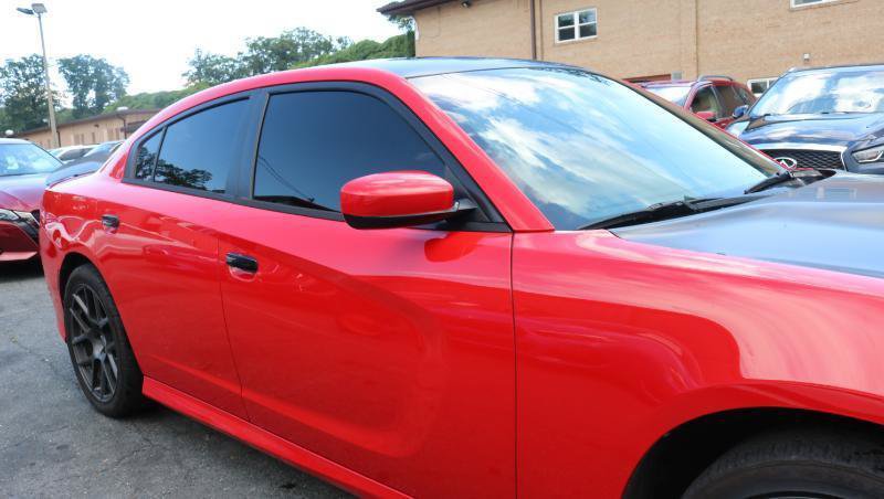 Used 2016 Dodge Charger R/T Scat Pack w/ Beats Audio Group RWD image 7