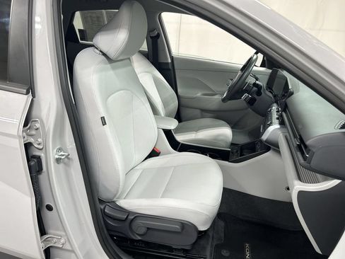 Used 2024 Hyundai Kona SEL w/ Convenience Package AWD/4WD image 23