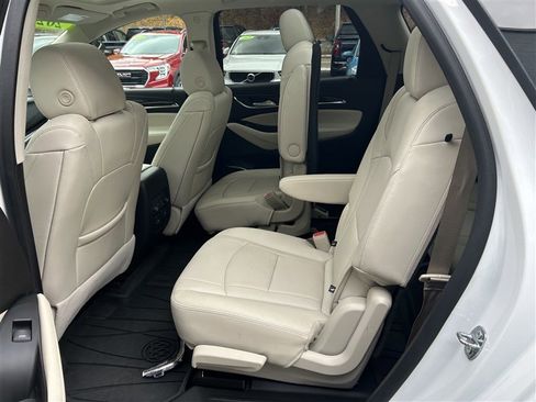 Used 2023 Buick Enclave Premium w/ Experience Buick Package image 12