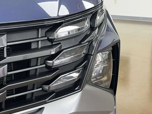 Used 2025 Hyundai Tucson SEL FWD image 9