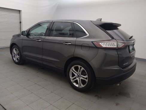 Used 2015 Ford Edge Titanium image 3