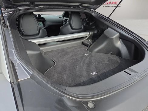 Used 2024 Nissan Z Performance w/ Floor Mat Package RWD image 18