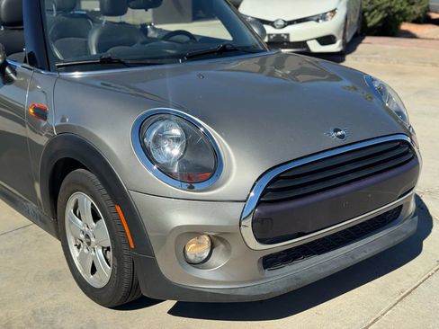 Used 2019 MINI Cooper Convertible image 13