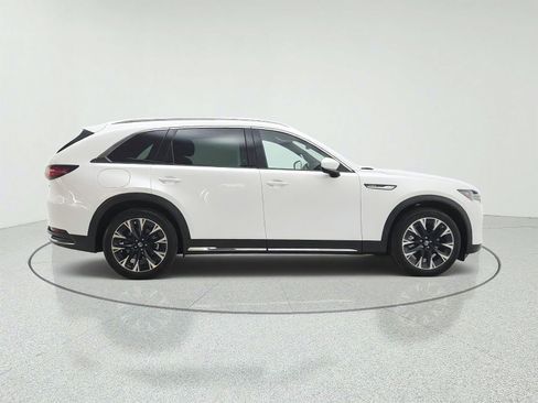 Used 2024 MAZDA CX-90 Plug-In Hybrid w/ Premium Plus AWD/4WD image 4