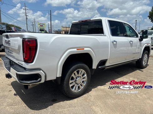 Used 2022 GMC Sierra 2500 Denali AWD/4WD image 16
