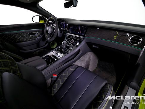 Used 2020 Bentley Continental GT image 22