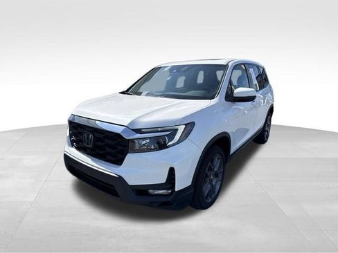 Certified 2023 Honda Passport EX-L image 4