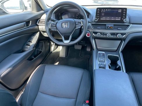 Used 2022 Honda Accord Hybrid image 8