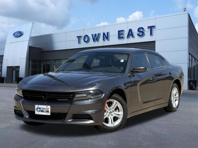 Used 2019 Dodge Charger SXT w/ Leather Interior Group