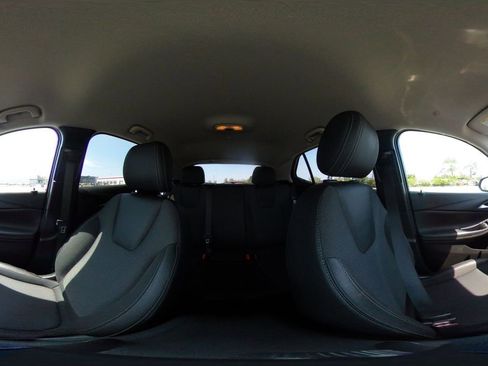 Used 2025 Buick Encore GX Preferred FWD image 38