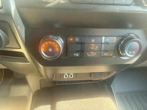 Used 2019 Ford F150 XLT w/ Equipment Group 301A Mid AWD/4WD image 28