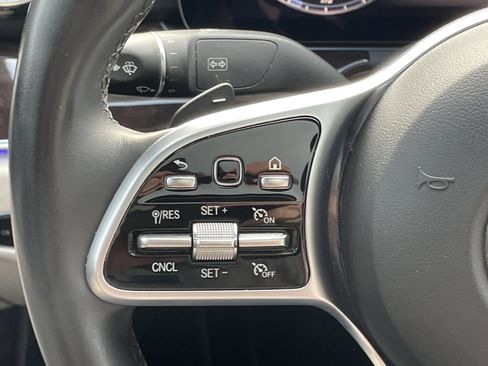 Used 2019 Mercedes-Benz E 300 image 27