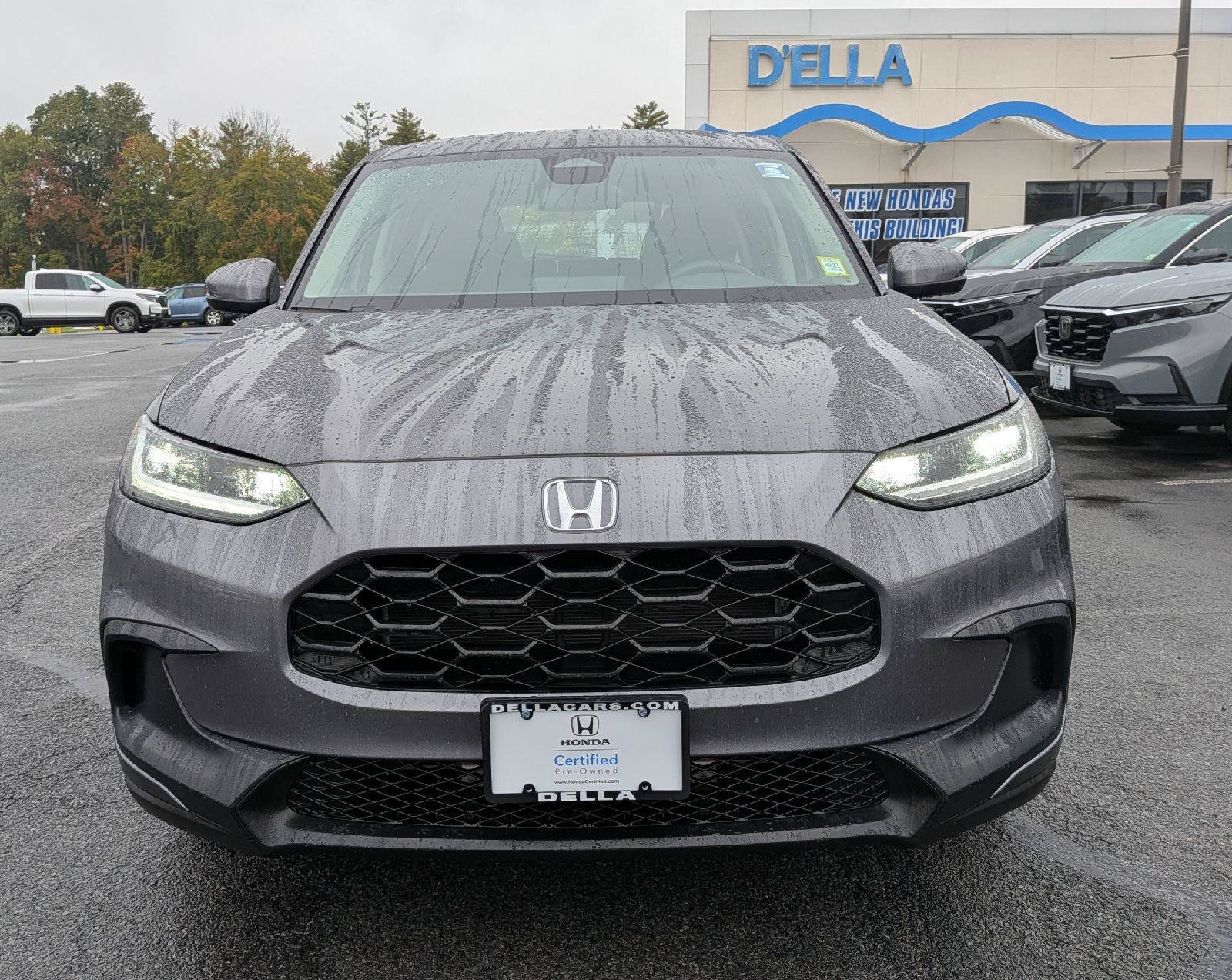 Used 2024 Honda HR-V LX image 2