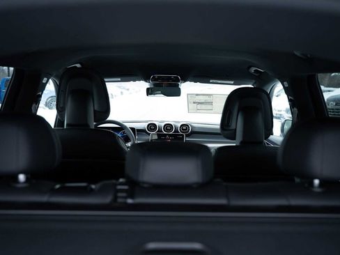 Used 2026 Mercedes-Benz GLC 300 4MATIC image 14