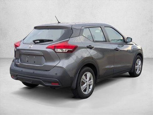 Used 2020 Nissan Kicks S FWD image 5