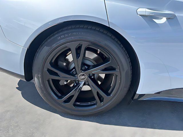 Used 2023 Audi e-tron GT Premium Plus AWD/4WD image 13