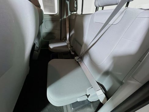 Used 2012 Toyota Tacoma 4x4 Access Cab w/ Convenience Pkg image 20