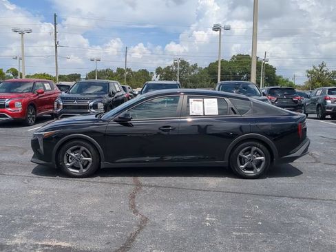Used 2025 Kia K4 FWD image 9