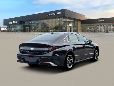 New 2026 Hyundai Sonata SEL FWD image 8