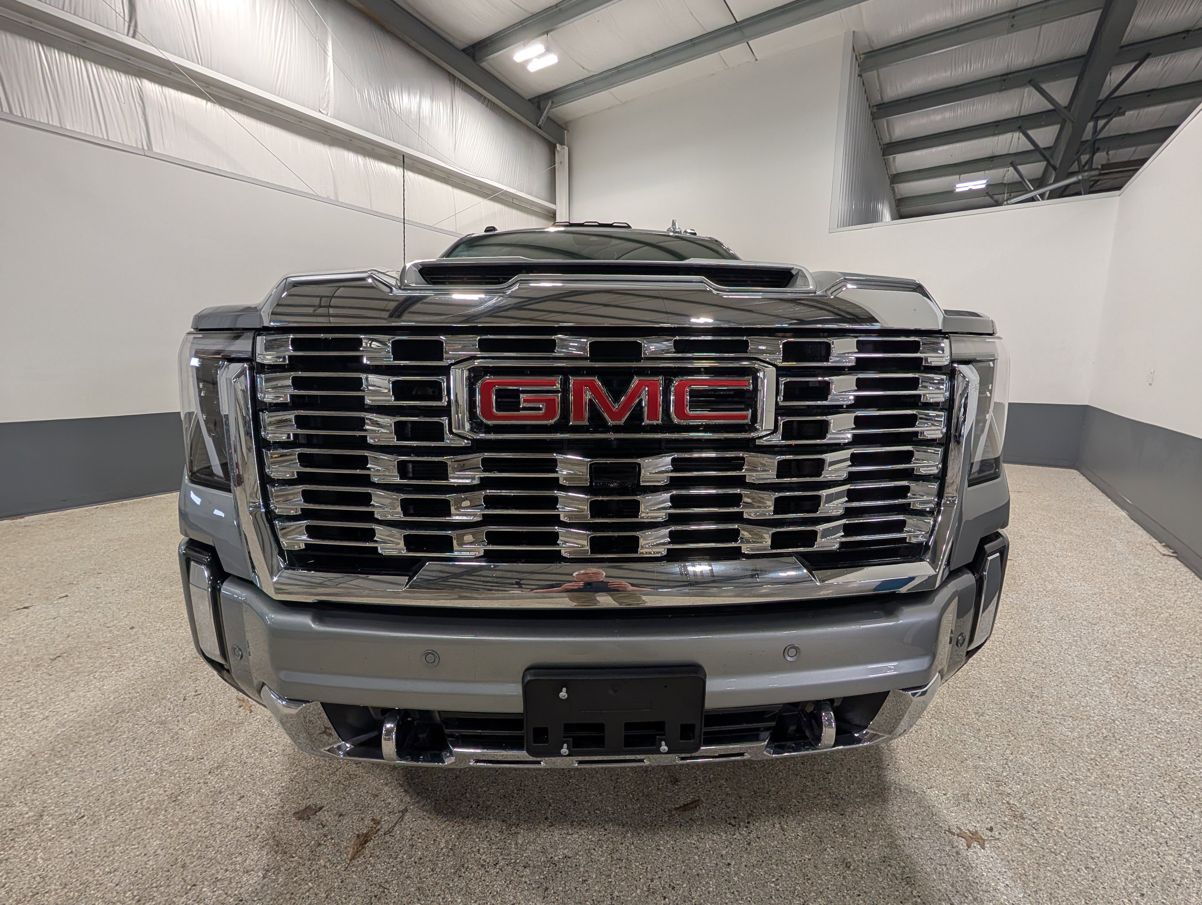 Used 2026 GMC Sierra 3500 Denali w/ Denali Reserve Package AWD/4WD image 12