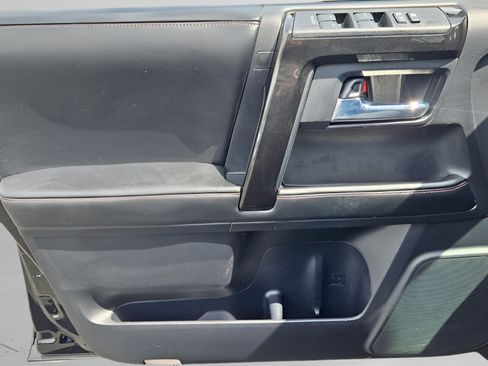 Used 2014 Toyota 4Runner Trail Premium AWD/4WD image 13